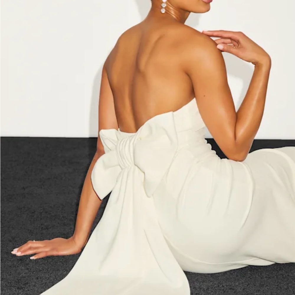 Lulus Fabulous Phenomenon White Strapless Bow Midi Dress size‎ Small NWT - Picture 4 of 10